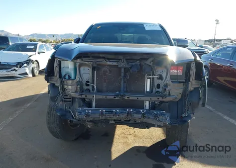 2021 Toyota Tacoma Trd Off-Road z USA, uszkodzony, nr VIN 5TFCZ5AN7MX266364